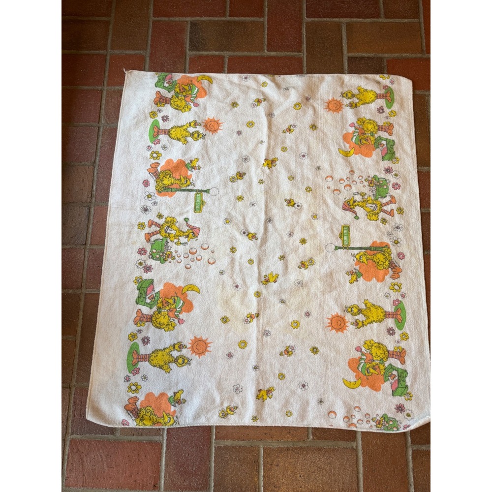 Vintage Sesame Street Big Bird Bath Towel‎ Retro Character Print White